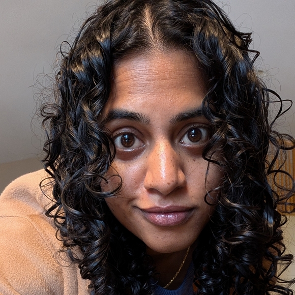 Meet your Posher, Nilanthy - Picture 1 of 1